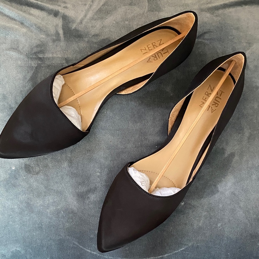 Naturalizer Black Women's Flats Samantha satin black size 12m